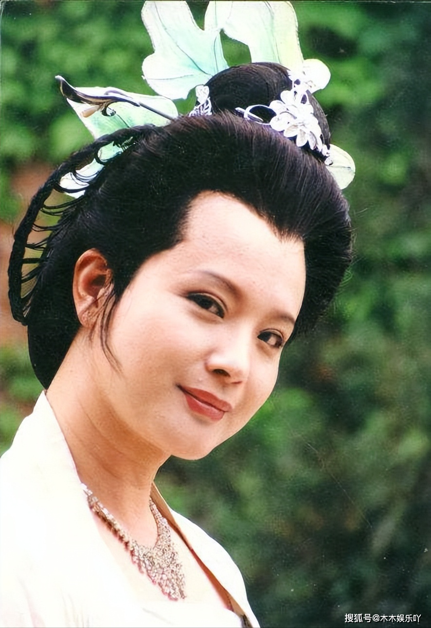 发福是中年女星的颜值杀手,年轻时容色倾城的美人,如今成胖大婶