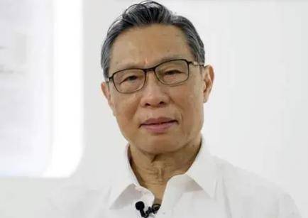 钟南山院士的年龄已经高于我国平均年龄,并且现在身体非常硬朗,在进行