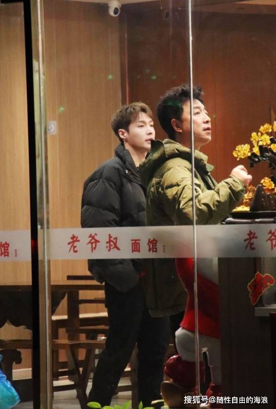 明星最新动态:成龙成毅王嘉尔关晓彤范丞丞,檀健次周杰伦张艺兴白敬亭