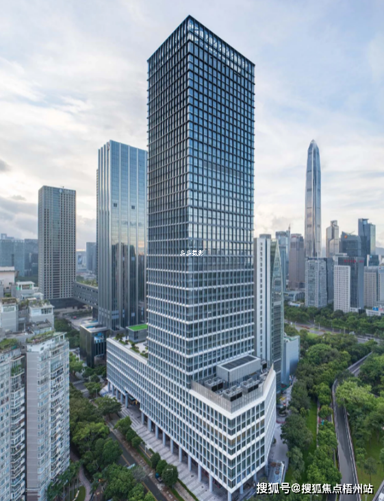 大厦名称:广电金融中心,竣工日期:2020年10月,地理位置:深圳市福田区