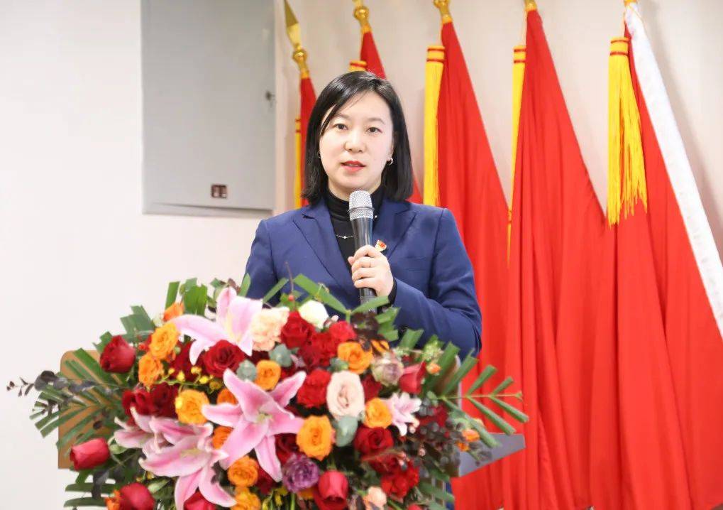 西安市人才协会专家张秦鲁博士和华为陕西终端业务部大客户总经理吴增