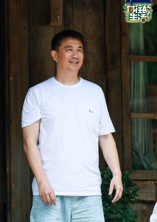 黄磊新综艺开录,陈赫郑恺合体男人帮缺孙红雷,不见何炅彭昱畅!