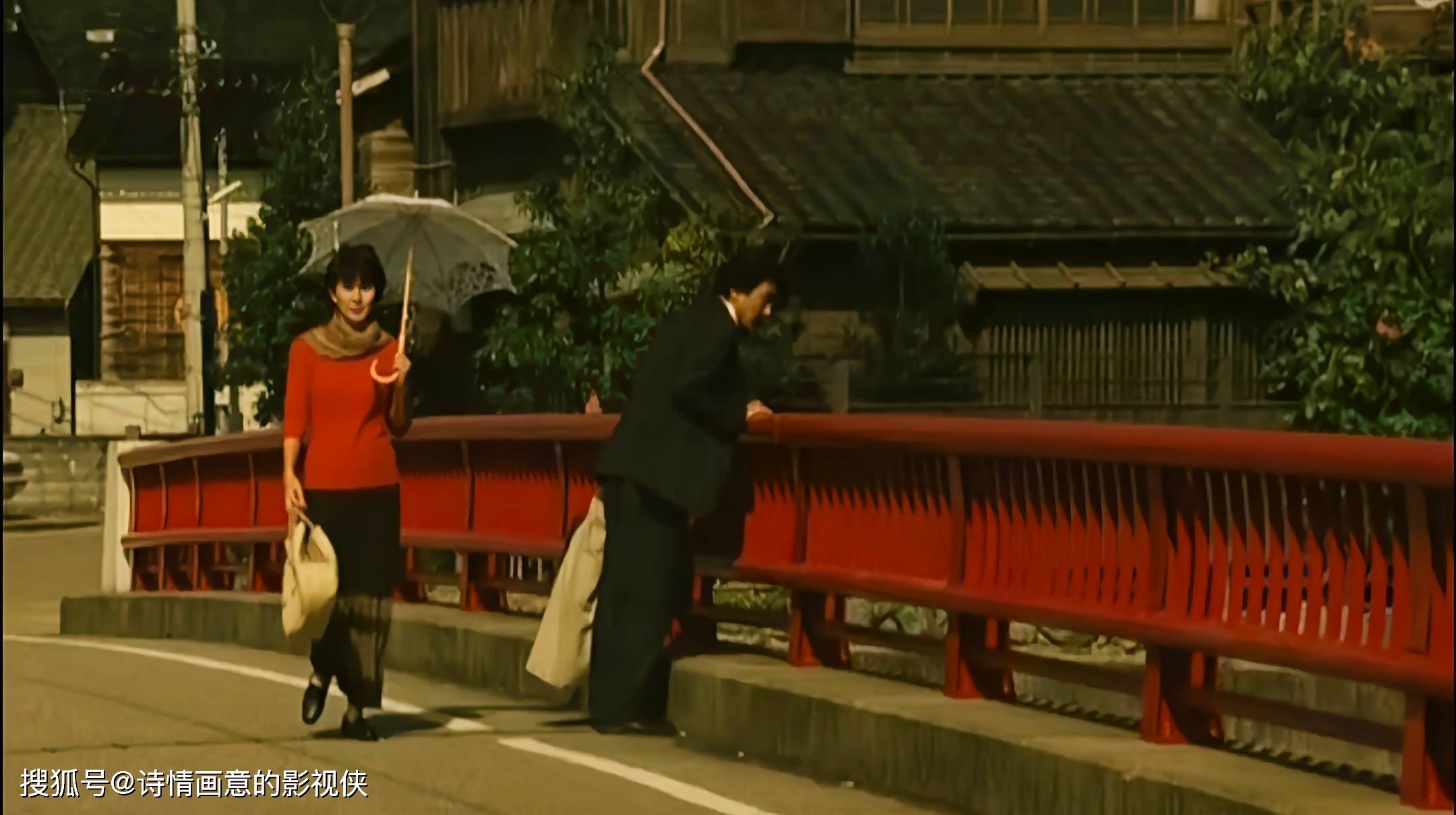 日本18禁电影《赤桥下的暖流》:暖水中的生命复苏与心灵救赎_生活_阳