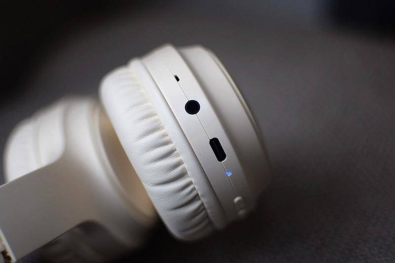 50小时超长续航 双重降噪 西圣H1头戴式主动降噪蓝牙耳机