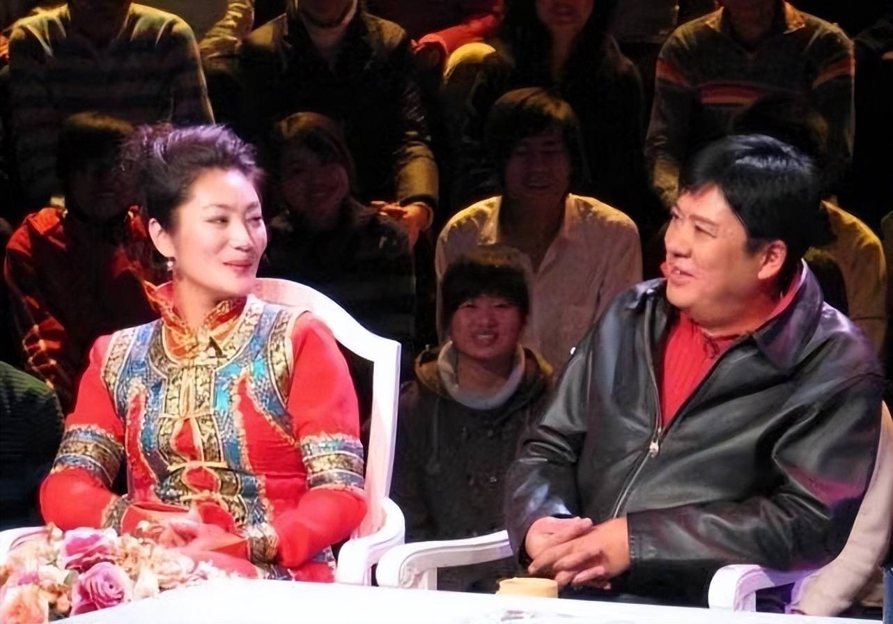 再婚娶小20岁娇妻,62岁再做"新手爸爸",重获幸福_艾丽玛_女儿_张潮