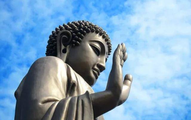 “阿弥陀佛”四字是什么意思，不学佛者难想到