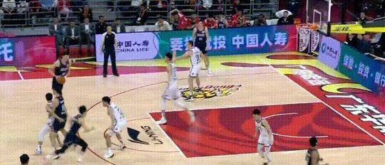 63 21,大衛詹姆斯打瘋!天津大勝廣東,周琦25 13沃特斯