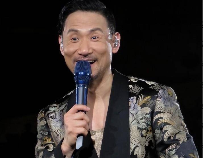 泉州一夜,戳穿张学友的乐坛实力,难怪陈奕迅"恨"他_首歌_繁花_哥哥