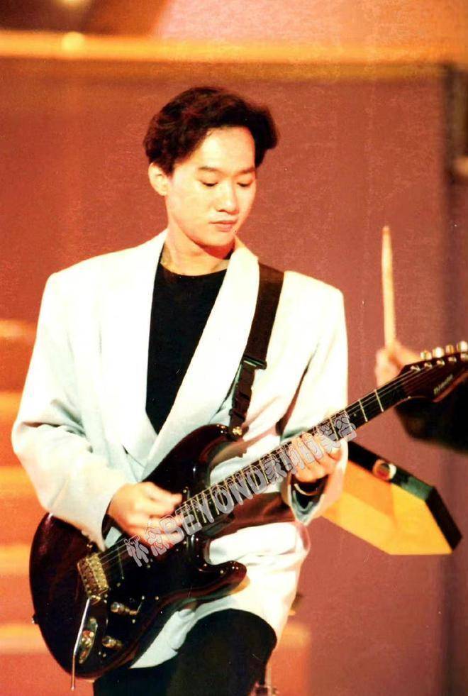 从beyond乐队主唱黄家驹的名字说起_千里驹_曹操_中国香港