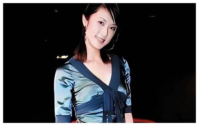 陈坚红:名模出身,身价过亿,却嫁浪子王志文,如今她后悔吗?