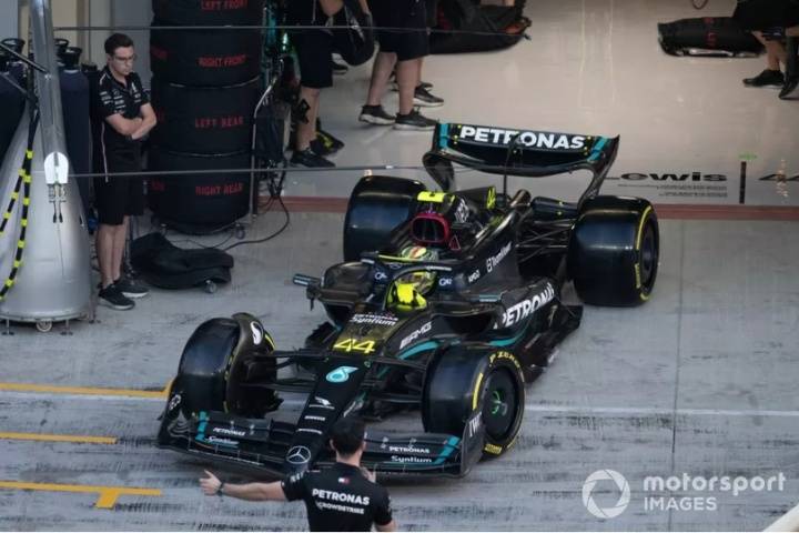 沃尔夫:梅奔f1车队有自己的"企业文化",不会相互指责_梅赛德斯_赛车