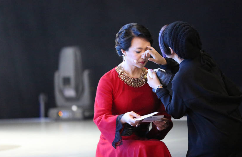 金星第一任妻子长相貌美如花,离婚时还怀着孕,如今过得如何?