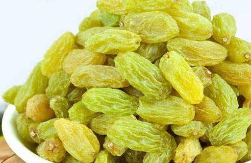 7天喝葡萄干泡水,身体发生的变化医生都称赞,收藏试试_营养_防癌_功效