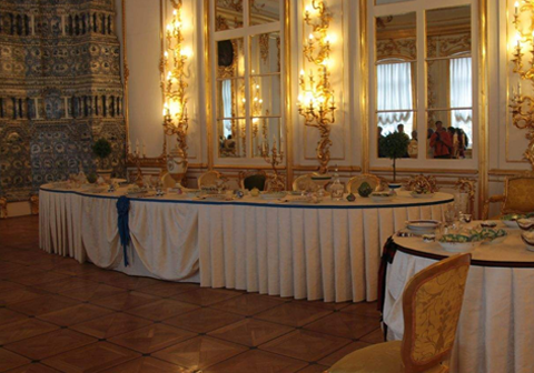 看似冷静理性的俄罗斯风格,却偏偏对木材情有独钟_装饰_家具_设计