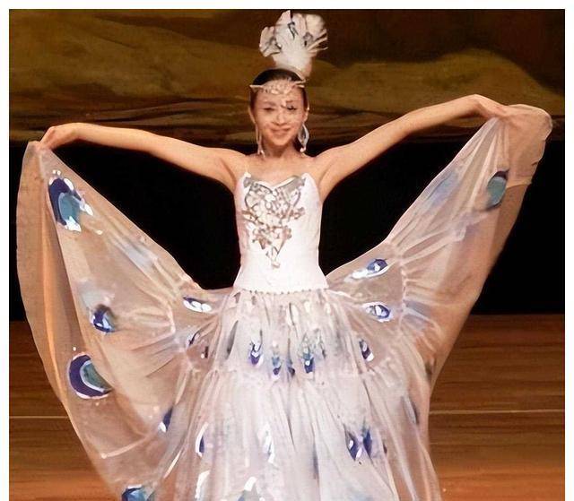 邰丽华:从结婚生子到新生活,她消失已久,走上全新道路