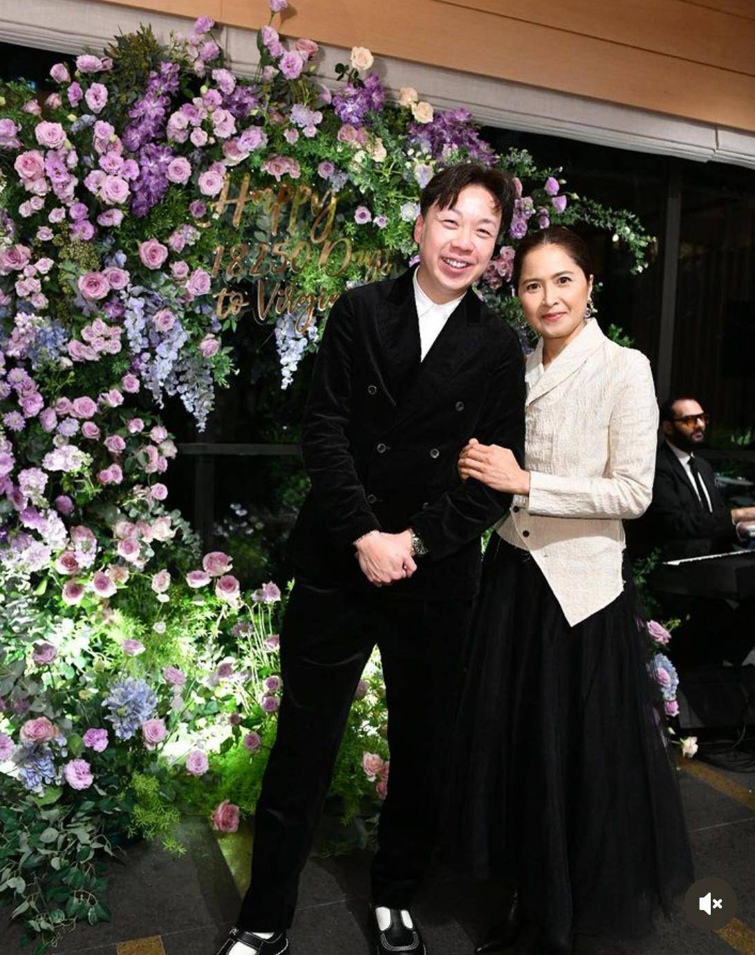 年轻的时候邵美琪的感情生活也称得上是多姿多彩,与戚其义,郑伊健,施