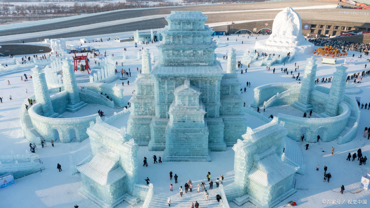 雪乡海浪河漂流图片