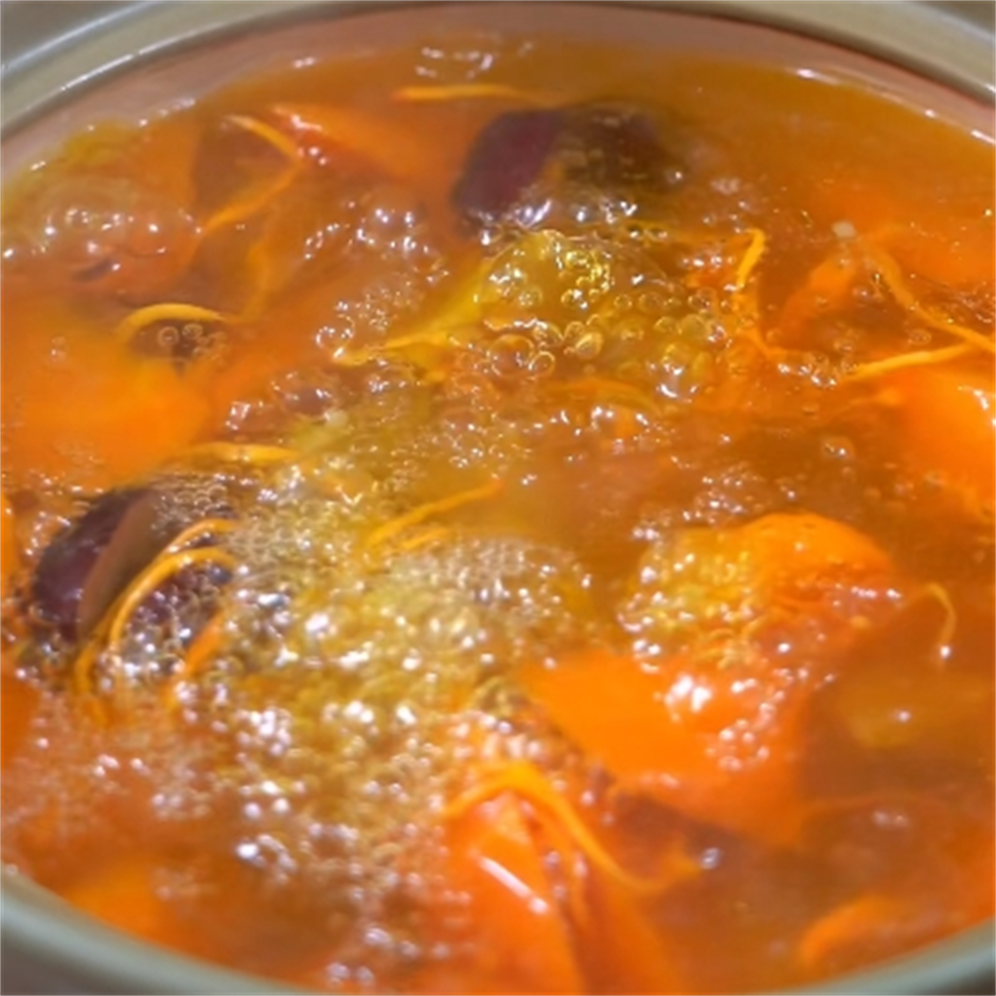 生虫草花如何煲汤:客家人教你制作家庭版生虫草花汤,鲜美又营养