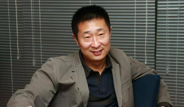 14次登舞台,因父亲患病,仓皇娶"最美军花",林永健怎么样了_周冬齐