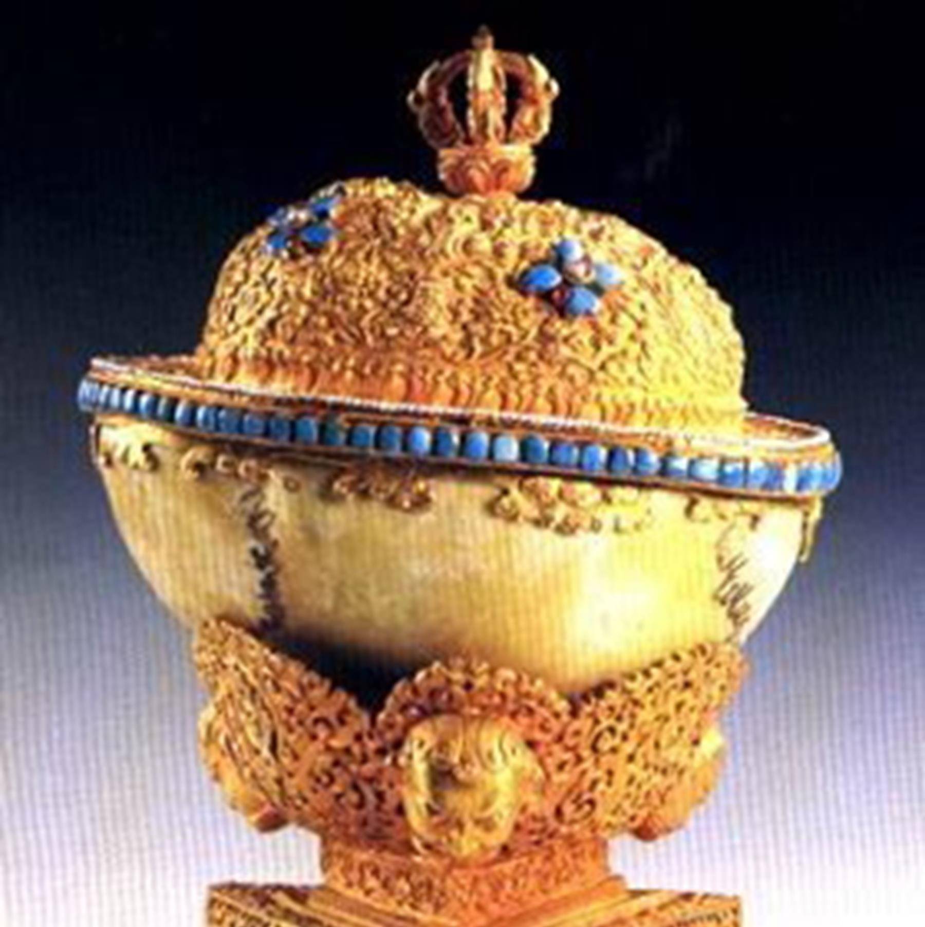 这样做出来的碗既有顶盖,也有底