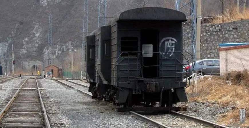 早不见的火车守车,曾起什么历史作用?为什么突然消失?_列车_工作_压力