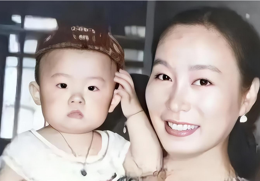 媒体上出现了大量周野芒不负责任的报道,奚美娟将自己儿子改名奚男
