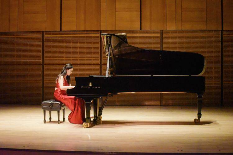 国际著名钢琴家王宸与上海爱乐乐团首次演出 钢琴协奏曲《茉莉花》