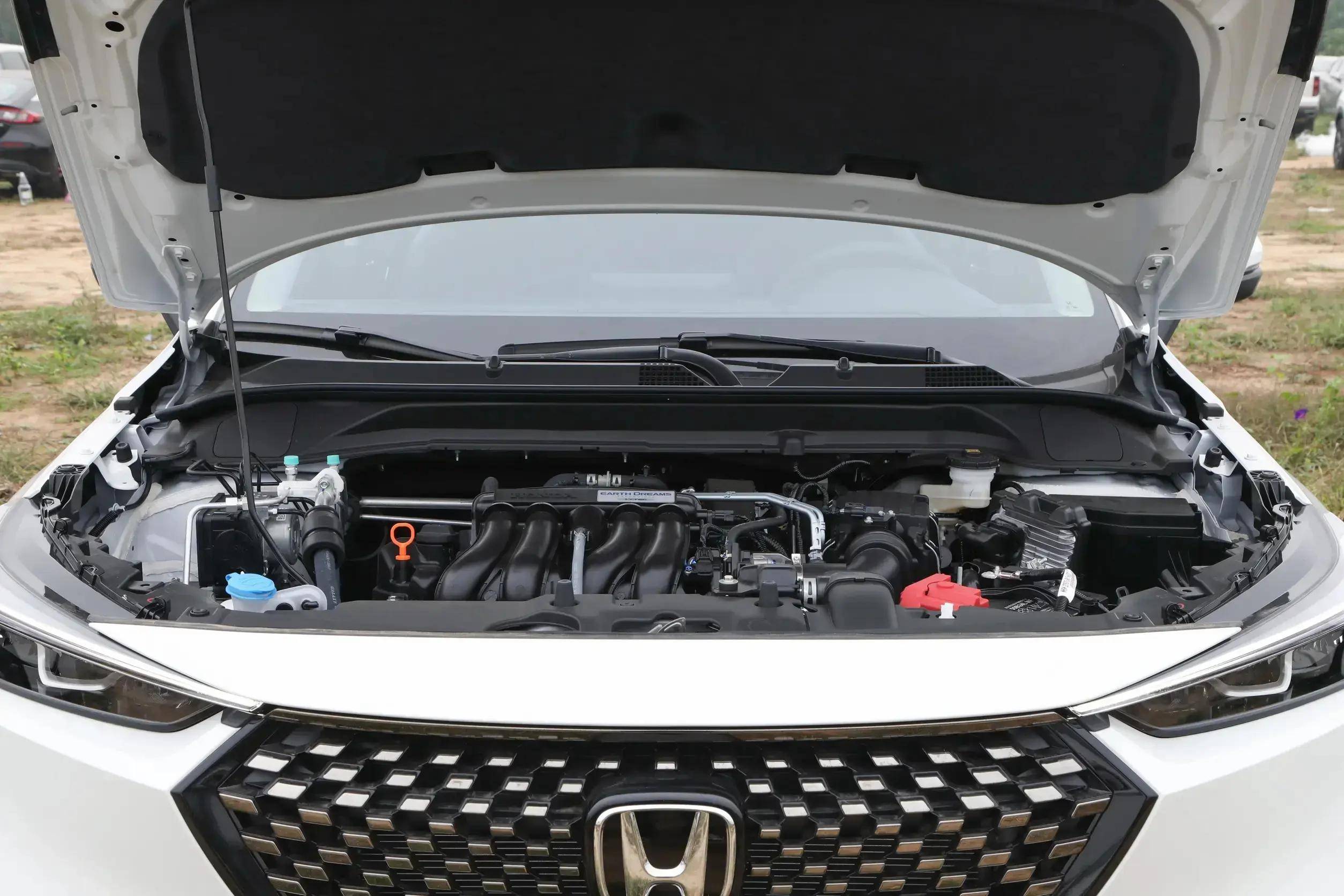 5l发动机,最大功率91kw,最大扭矩145n·m,传动系统匹配cvt变速箱,百