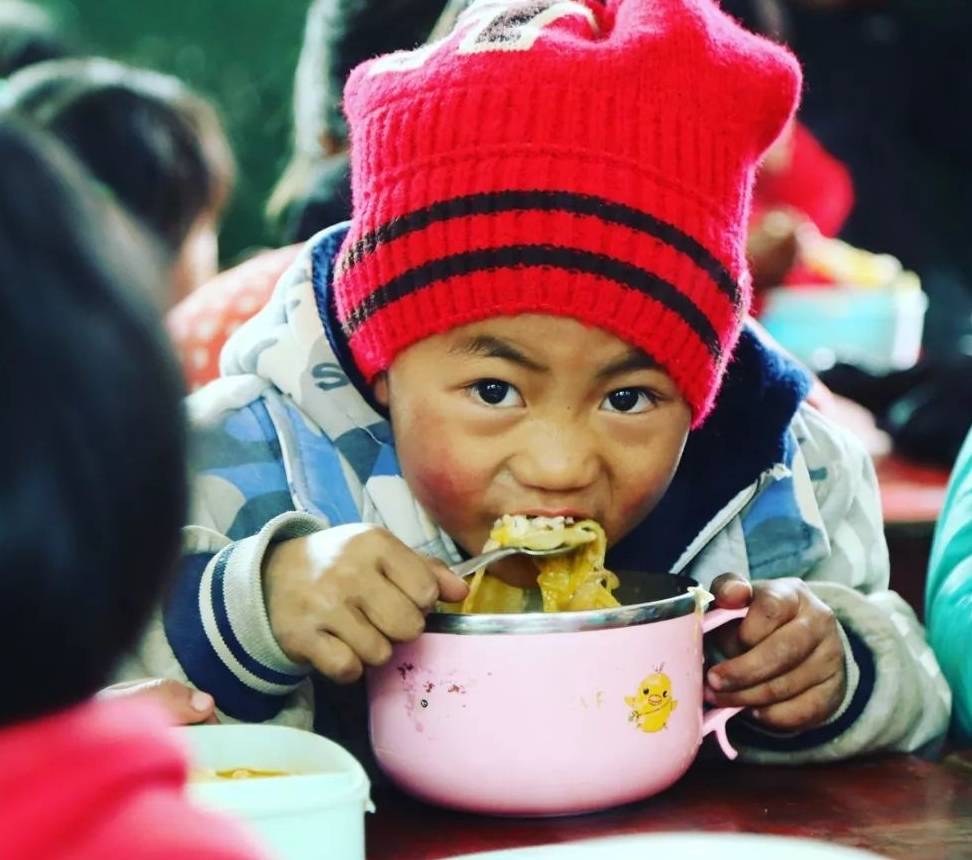 溫暖傳遞,我在畢節大山裡的幼兒園_孩子_照片_營養