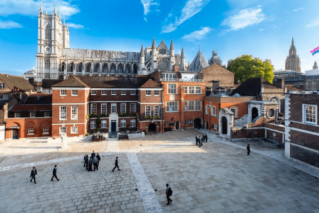 牛津剑桥大学官宣2024年offer放榜!_英国_指导_国际