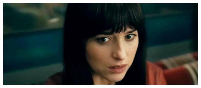 《蜘蛛夫人》上映,达科塔·约翰逊称经历拍摄"精神错乱"!