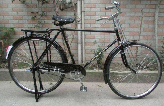 老式凤凰自行车,到古巴却成了重要装备,配备14.