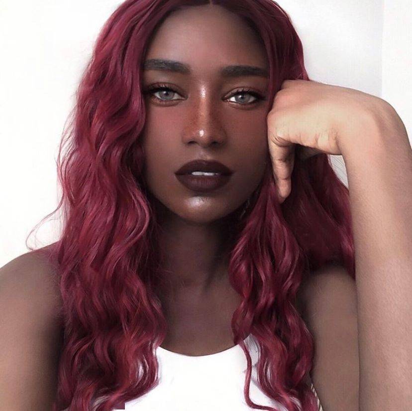 世界最美"黑人女孩",因长相太美,家人不允许她独自出门.