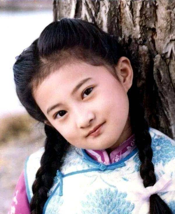 她是"小婉君",24岁嫁豪门连生5子,丈夫出轨婆婆给4亿分手费_谢玲玲