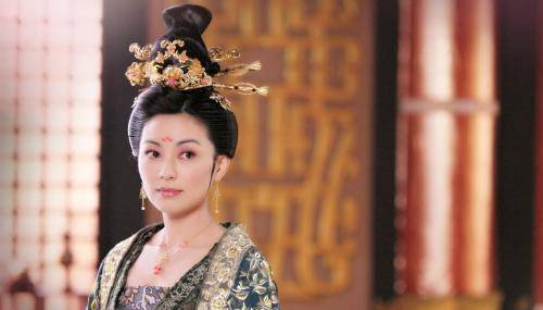 上官婉儿:靠才华美色搅动唐朝的传奇女子_武则天_韦后和_中宗