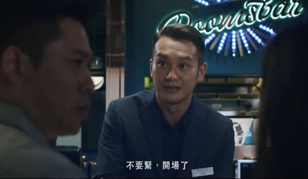 40岁前英皇艺人转做地盘工人现残样!曾脚踏两条船被骂渣男!