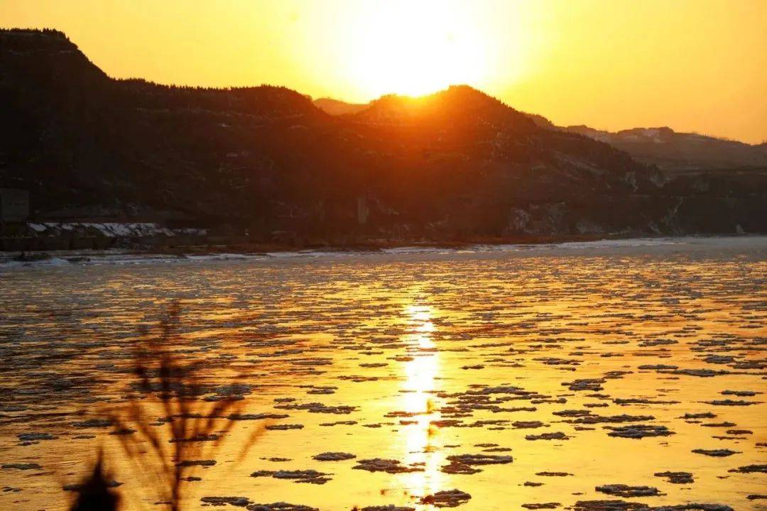 龙腾盛世61春暖吴堡丨2024吴堡县春节联欢晚会精彩纷呈!