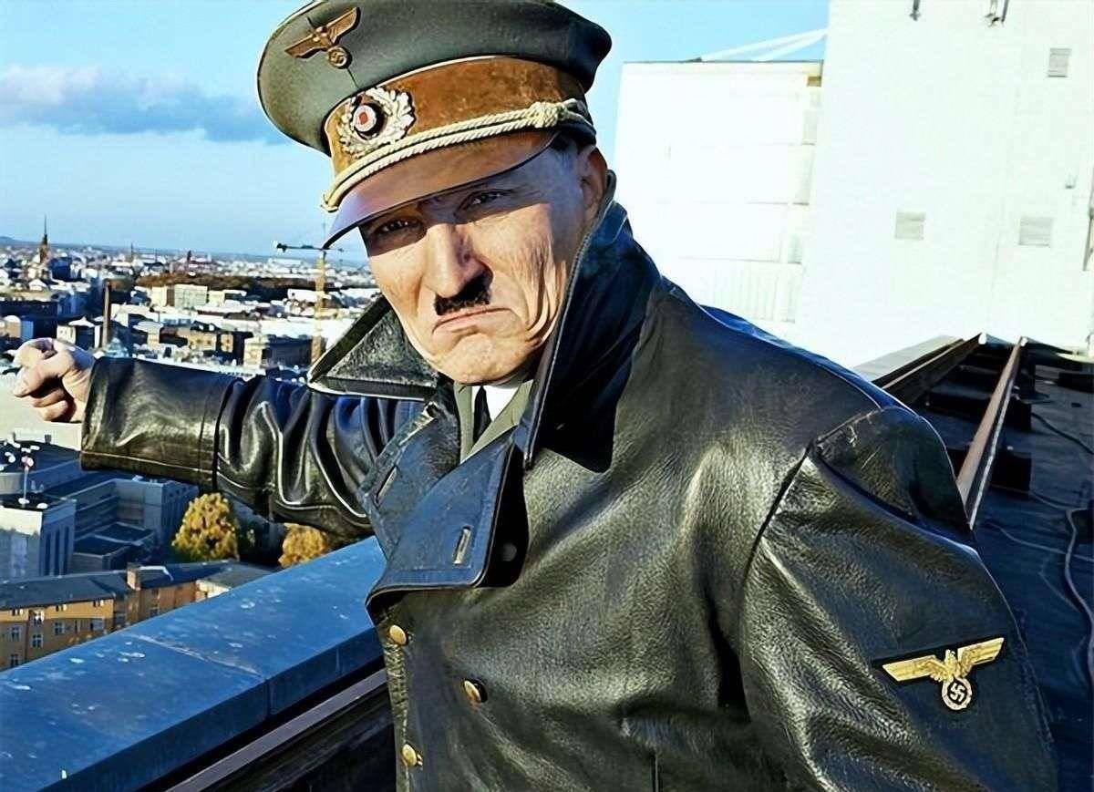 320名为希特勒殉葬的漂亮女兵:害怕苏军报复,狂欢后