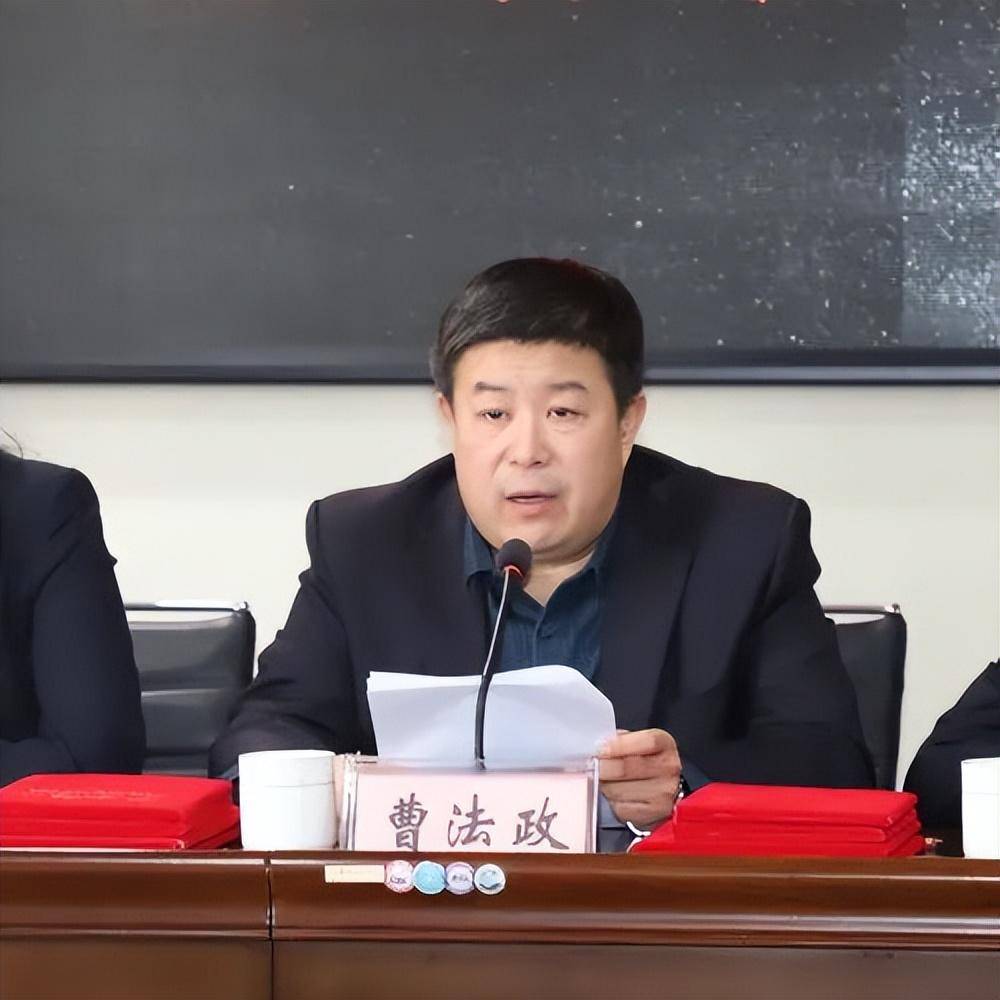 党委副书记赵秉华主持会议2月5日下午,安丘市妇幼保健院召开2023年度