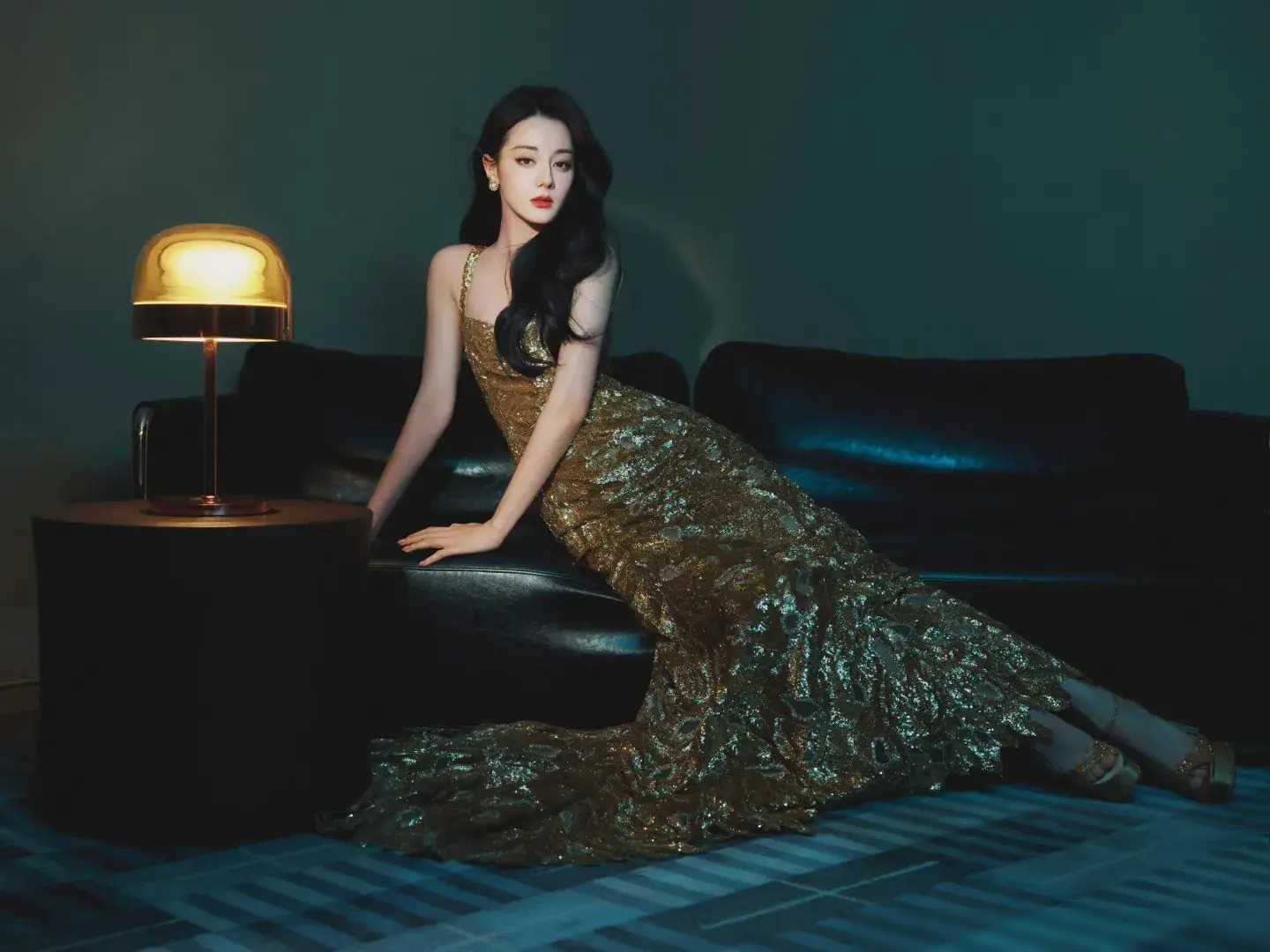 迪丽热巴背后的故事_互动_角色_未来