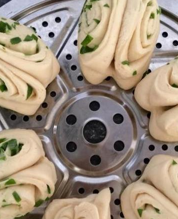 自己在家蒸花卷,学会再也不用出去买了,好看又好吃!