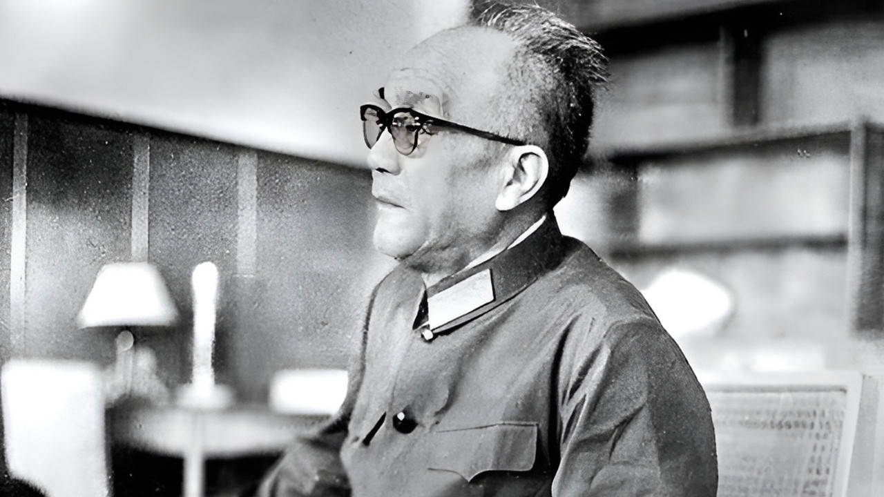 浦安修:主动提出和彭德怀离婚,坚持永不见彭德怀,晚年后悔不已_陈赓