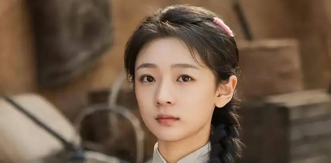 什么是男人的白月光?看看王和饰演的杏儿就知道了,后面的学着点