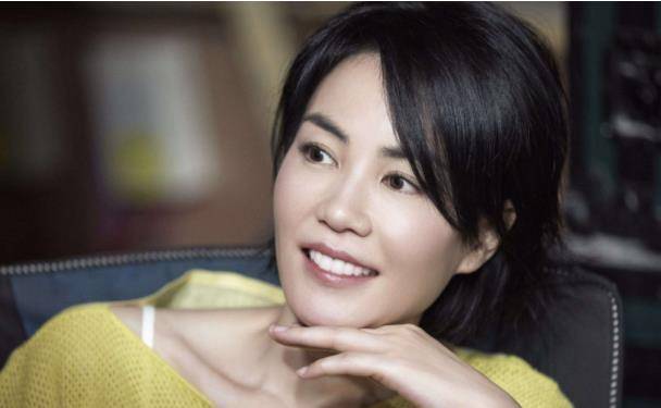 天后王菲身边又见一男子同行,2个月4次被拍,被传与谢霆锋已分手_ryan