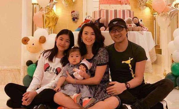 撒贝宁与李白结婚4年,变化有点大,网友:洋媳妇"保质期"不长_章子怡