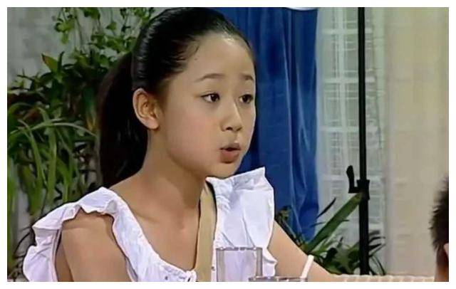 谢娜让杨紫成为男艺人的幸运带火,何炅获得红火了吗?