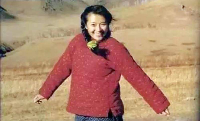 战国古墓中发现中国最早的棉裤,成年女人穿的,开裆,留