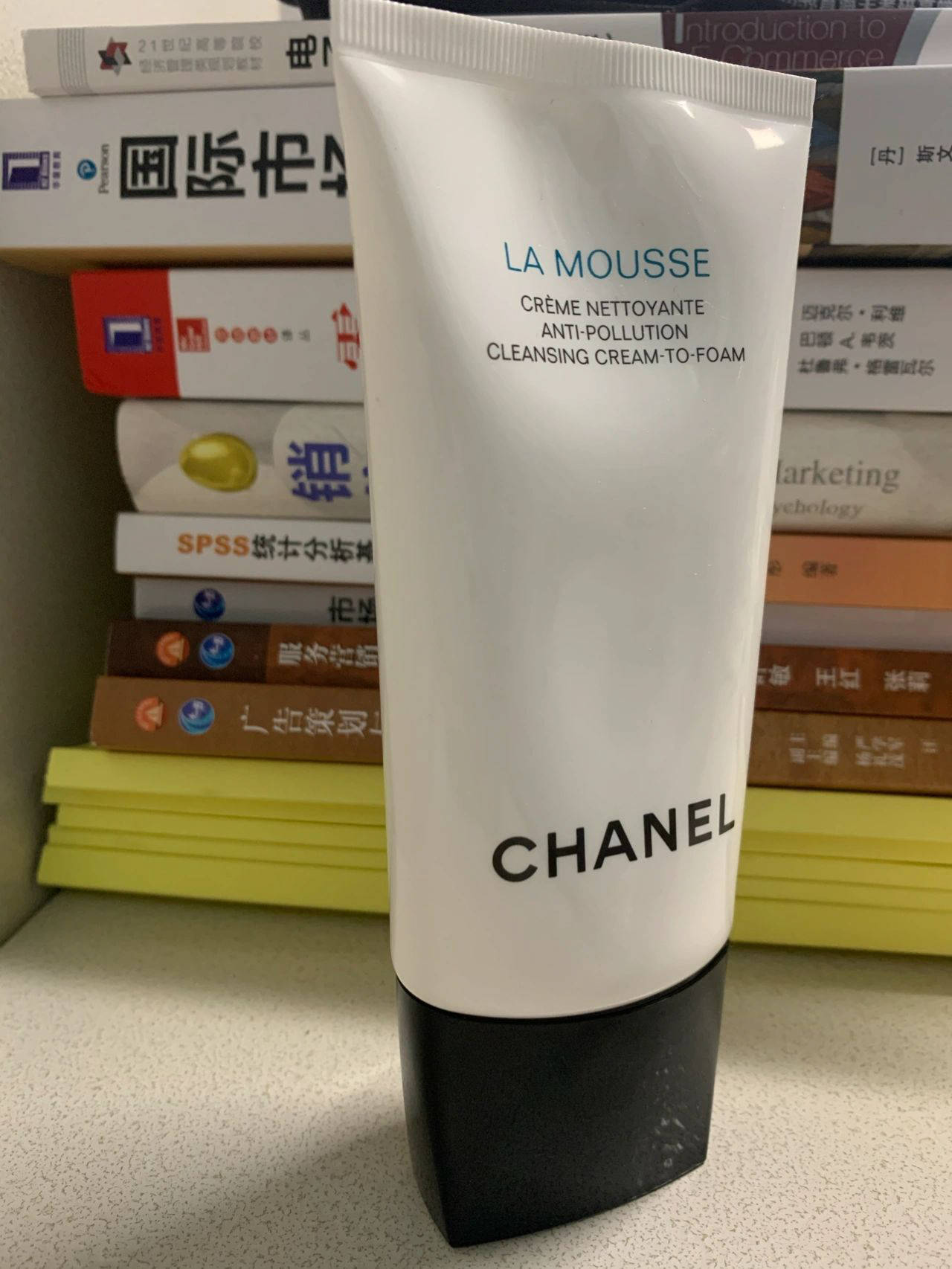 油性皮肤用什么洗面奶?祛痘控油洗面奶排行榜前十名_产品_肌肤_感觉