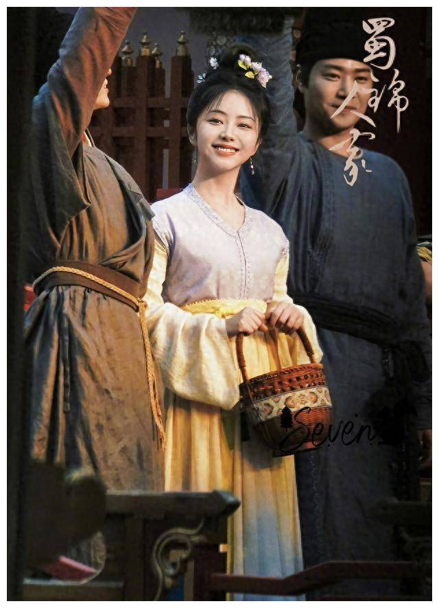 谭松韵主演《蜀锦人家》,温婉大气,大女主实力没商量!