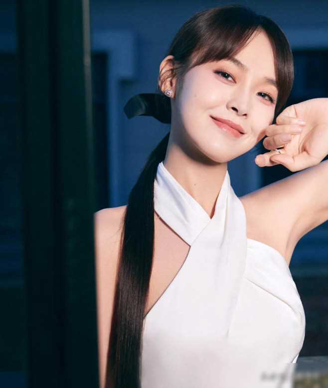 孙俪说的没错,演了15年戏才走红的张佳宁,已经走上了_